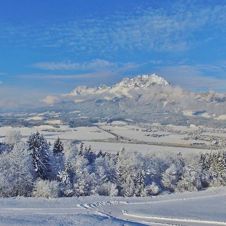 Chalet On The Ski Slope In St Johann In Tyrol Apfeldorf 外观 照片