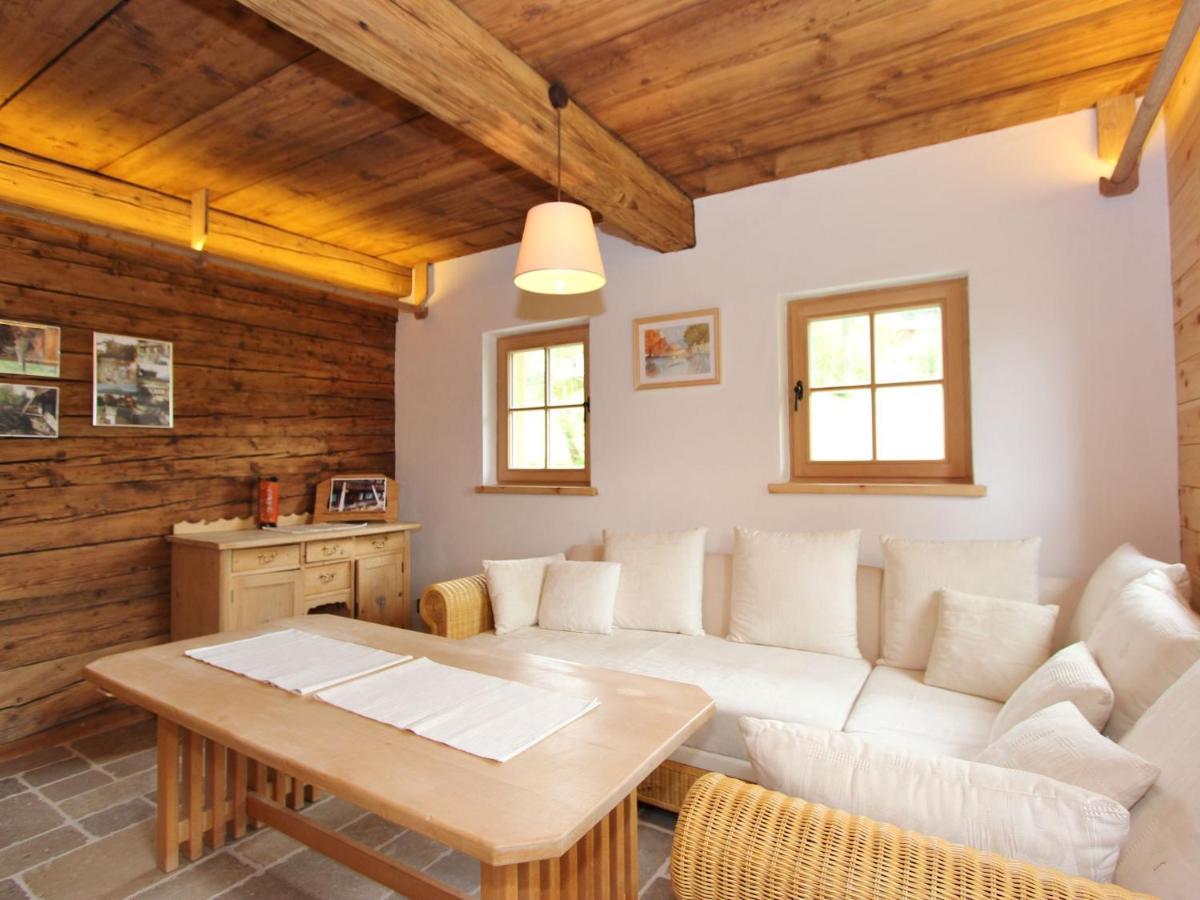 Chalet On The Ski Slope In St Johann In Tyrol Apfeldorf 外观 照片