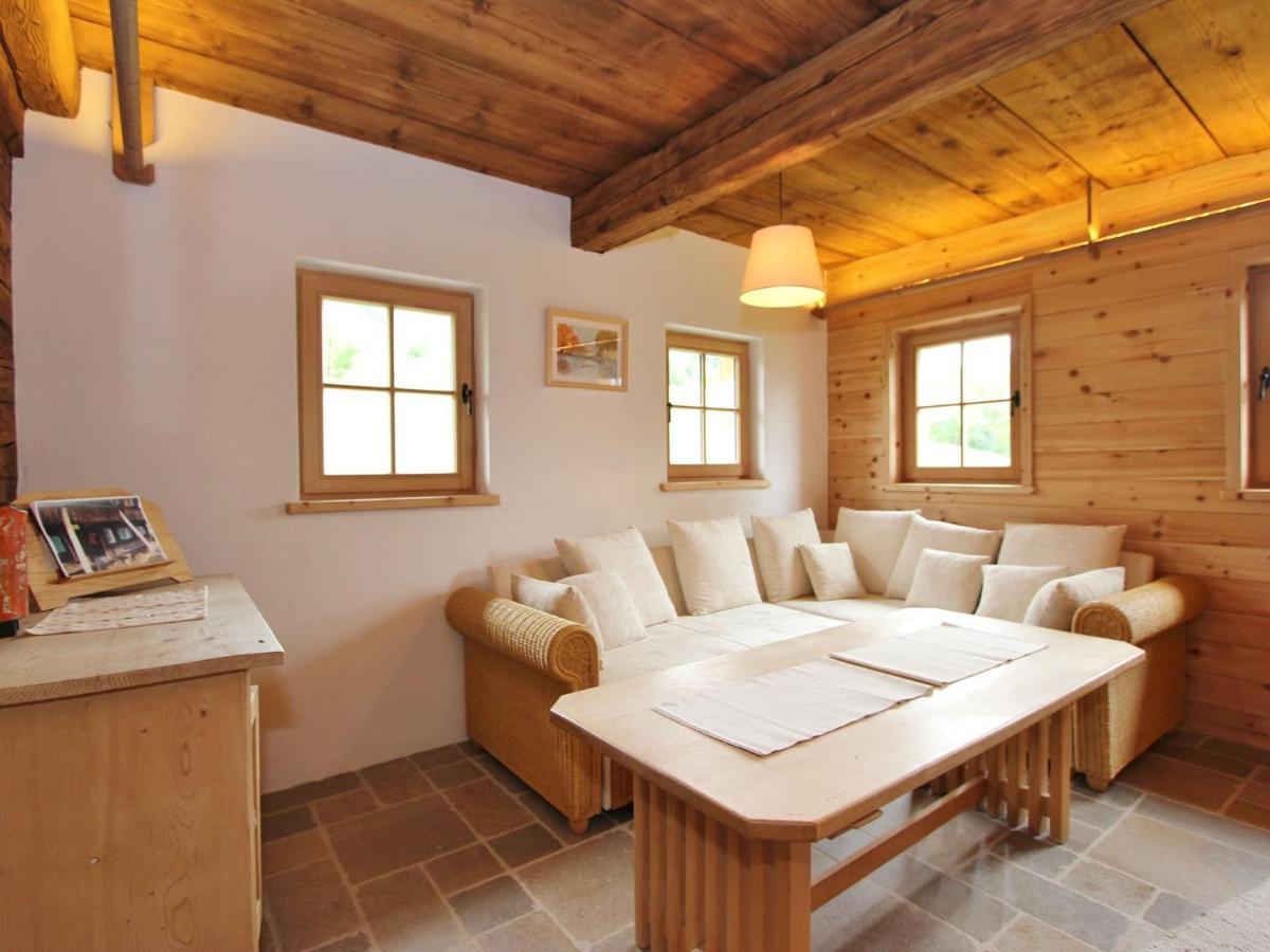 Chalet On The Ski Slope In St Johann In Tyrol Apfeldorf 外观 照片