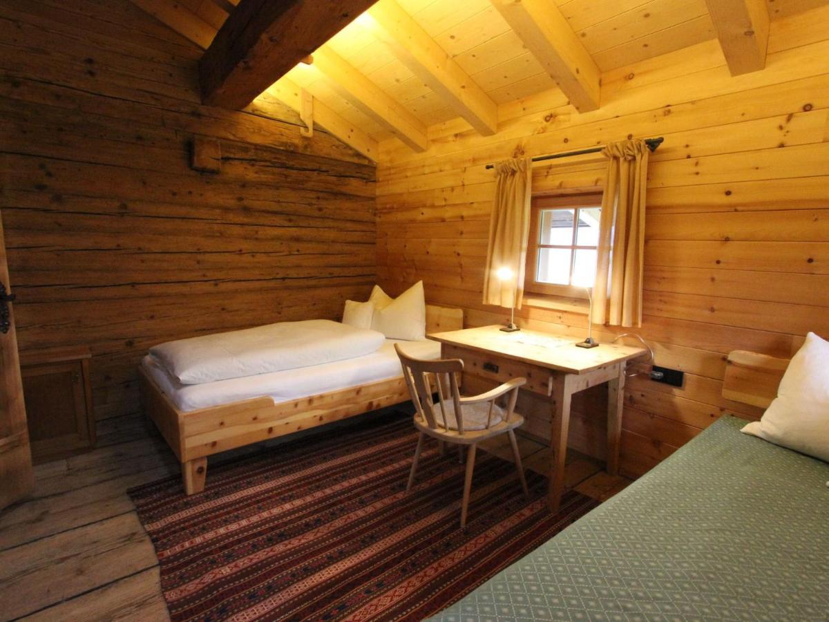 Chalet On The Ski Slope In St Johann In Tyrol Apfeldorf 外观 照片